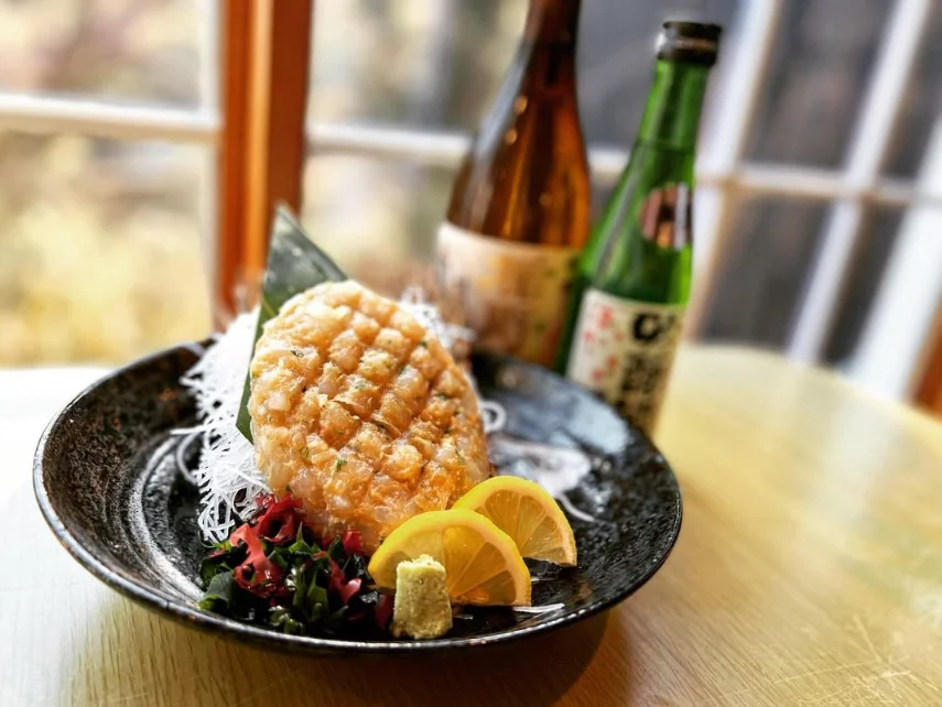 旬の魚を使った料理と日本酒